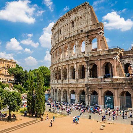 Stylish Apartment Rome Air Conditionig Wifi Tv 50 Metro 4 Minutes Away Exterior foto